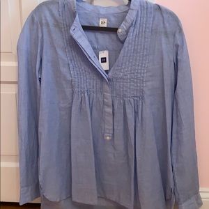 Gap size large shirt. Long sleeve. NWT